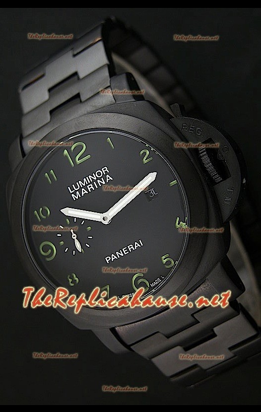 Reloj de esfera negra Panerai Luminor Marina Black con marcadores de hora verdes.