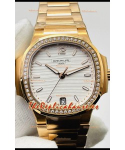 Patek Philippe Nautilus 7118/1200R-001 35MM Reloj Réplica Suizo a espejo 1:1 en Oro Amarillo Dial Blanco