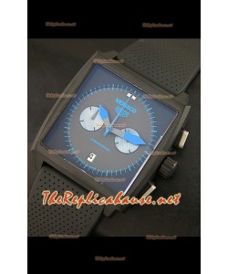Reloj Tag Heuer Monaco edición japonesa limitada de titanio con marcadores de hora azul.